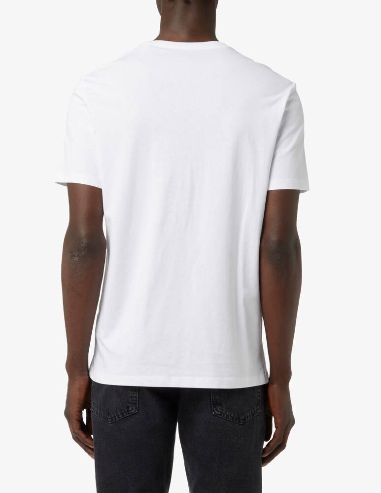Guess Maglietta Slim Triangolo Big Floreale