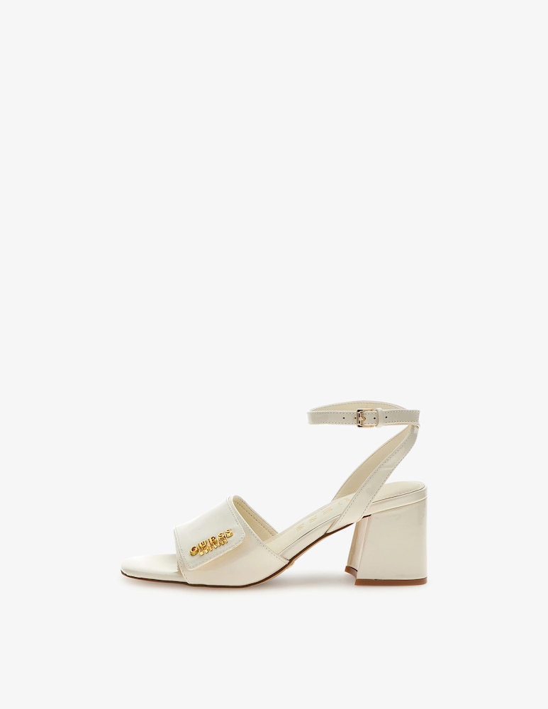 Guess Sandali con tacco Gabray