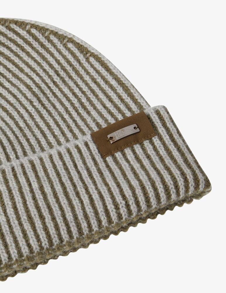 Herno Cappello Beanie Costa Inglese Contrasto