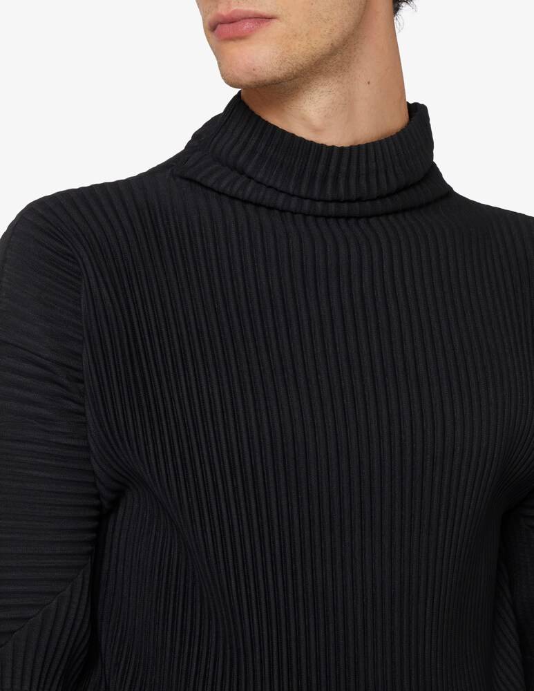 Issey Miyake Maglia Collo Alto