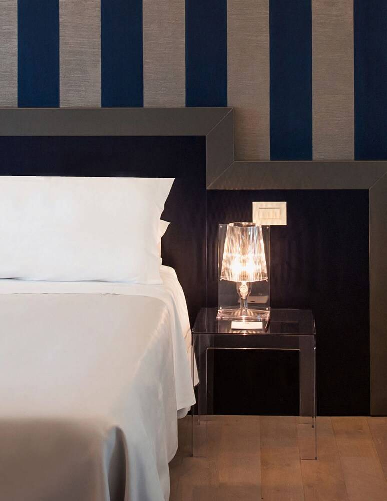 Kartell Jolly Tavolino - Trasparente