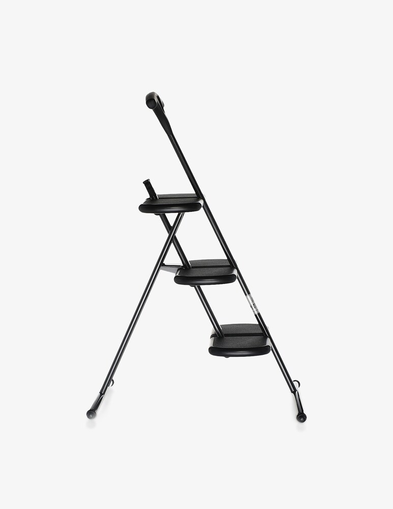Kartell Tiramisù, Scaletta - Nero