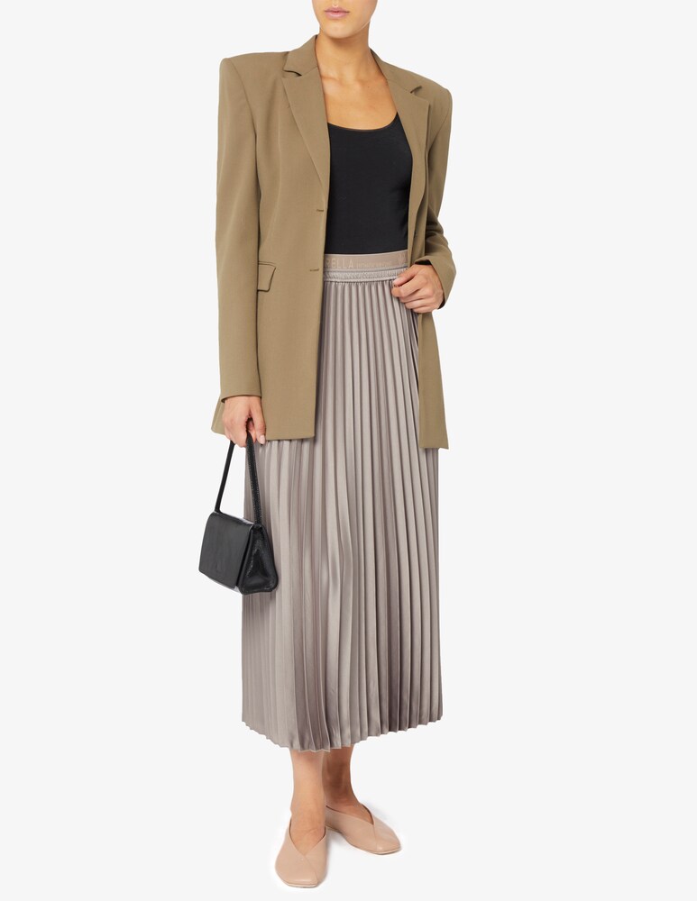 Marella Gonna Agente