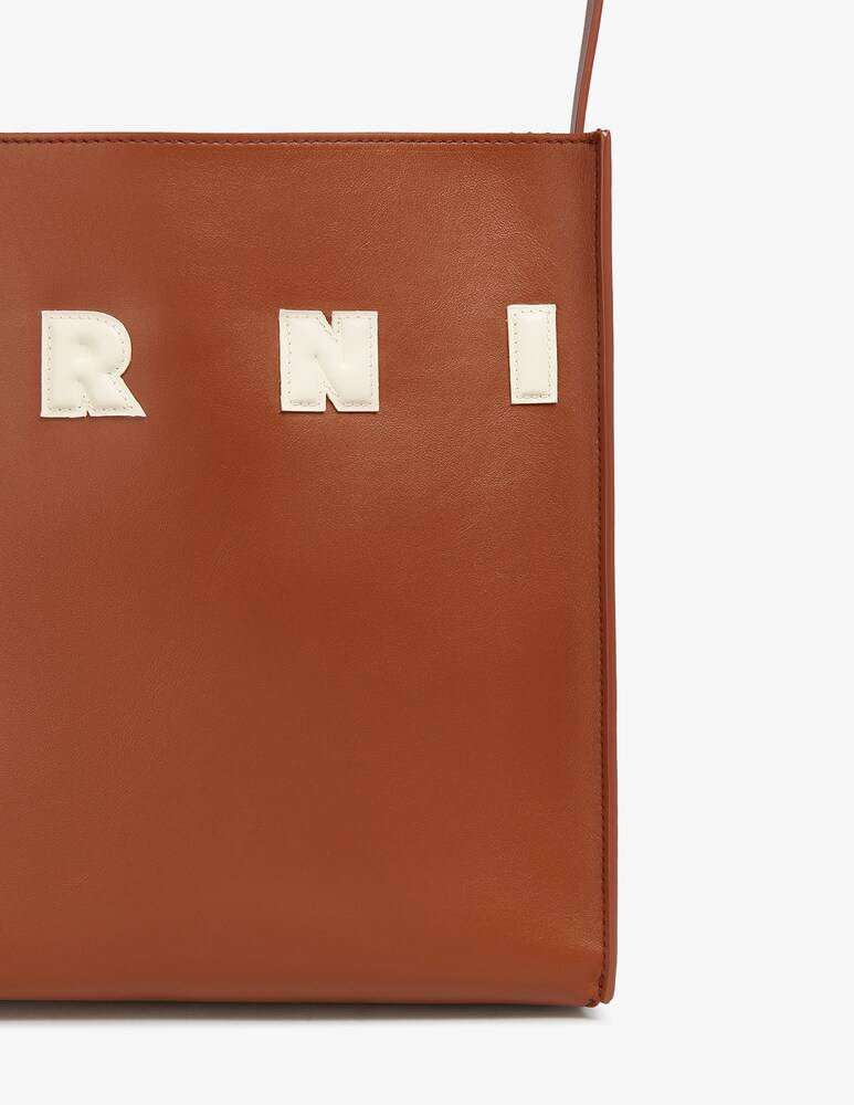 Marni Borsa Hobo Museo Piccola Con Applicazioni