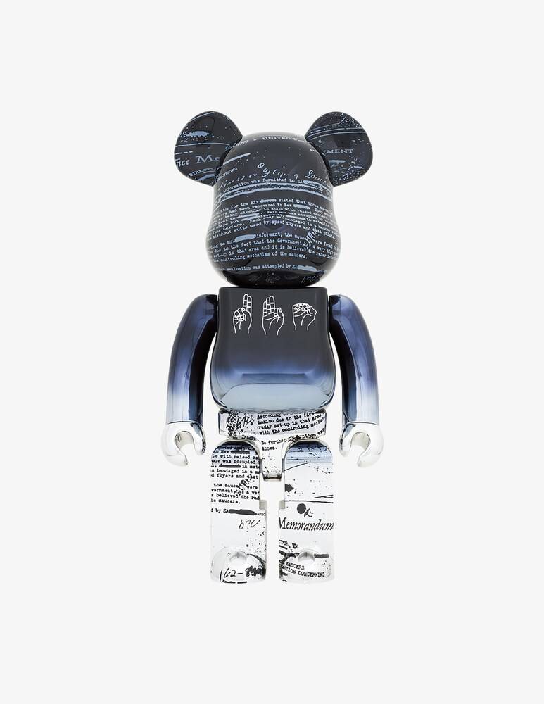 Medicom Toy Bearbrick 1000% U.F.O. 2nd Version w/ light