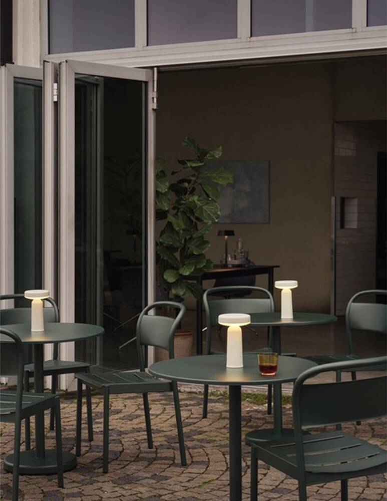 Muuto Ease Portable Table Lamp