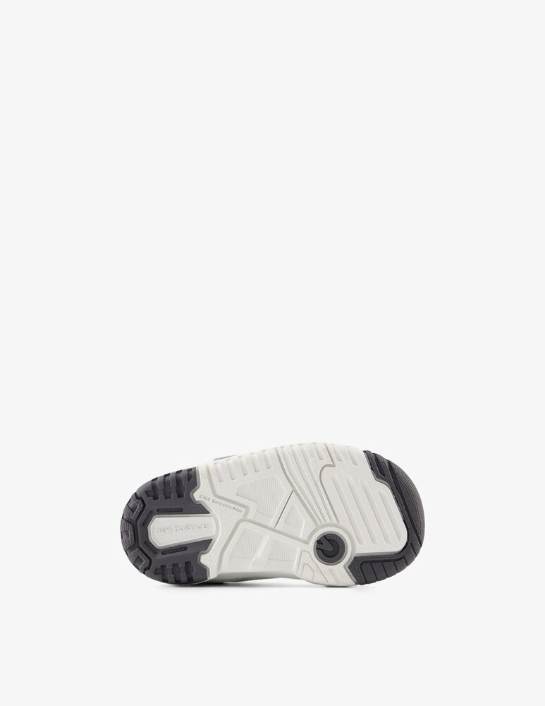 New Balance Sneakers 550
