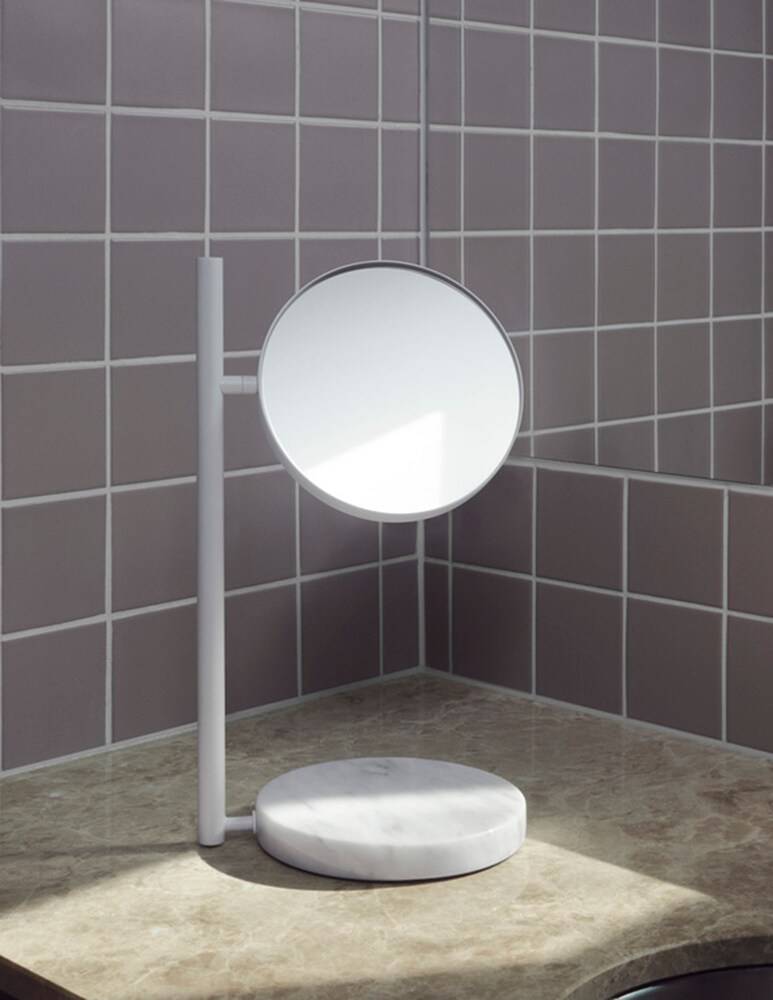 Normann Copenhagen Pose Specchio Bianco
