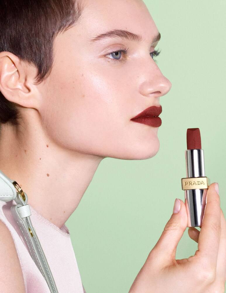 Prada Monochrome Hyper Matte Rossetto