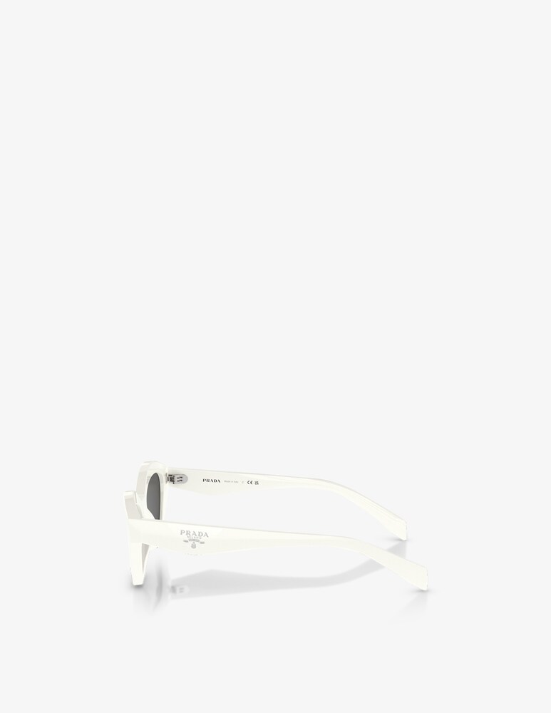 Prada Occhiali Da Sole Oversize PRA02S