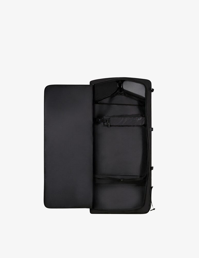 Samsonite Pro-Dlx 6 Tri-Fold Garment Bag