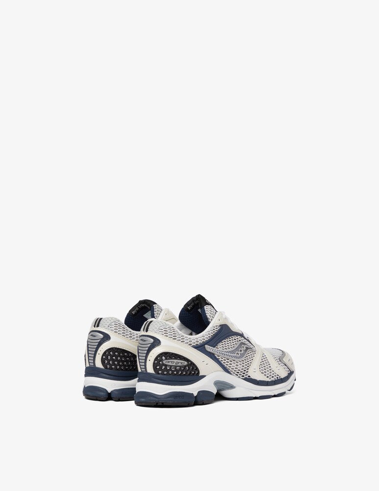 Saucony Sneakers Progrid Triumph 4