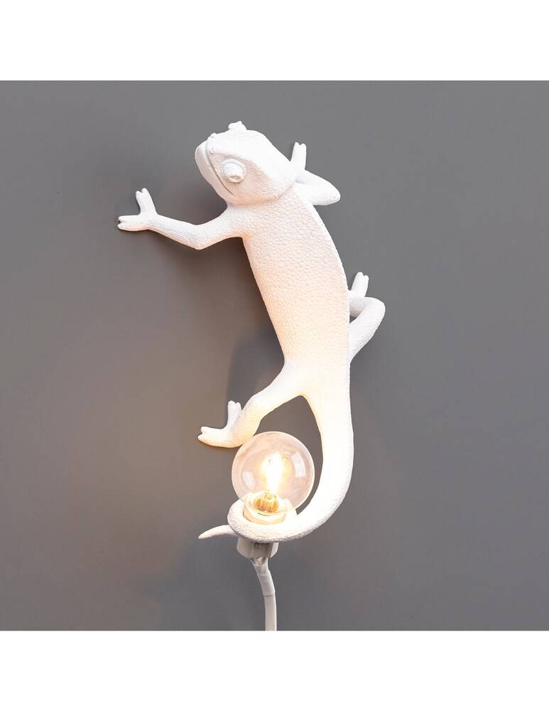 Seletti Chameleon Lamp Left - Going Up Resin Lamp - Bianco