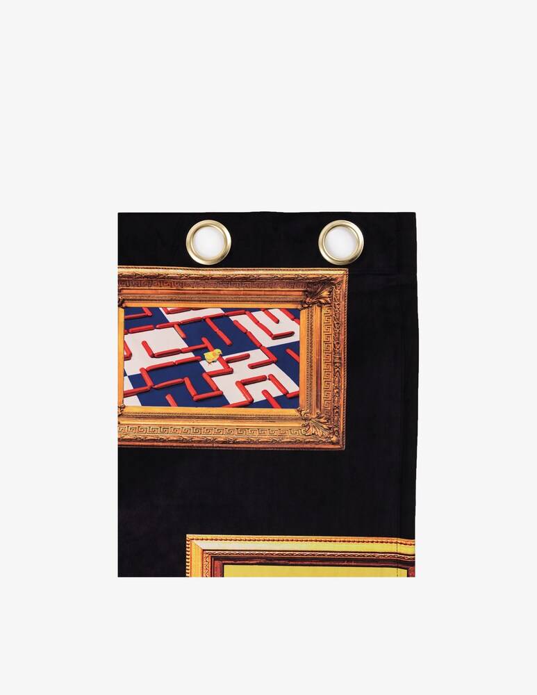 Seletti Tenda Toiletpaper Left Frames