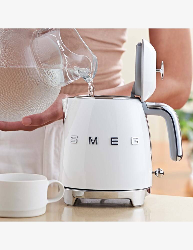 Smeg Mini Bollitore 50'S Style Bianco Lucido
