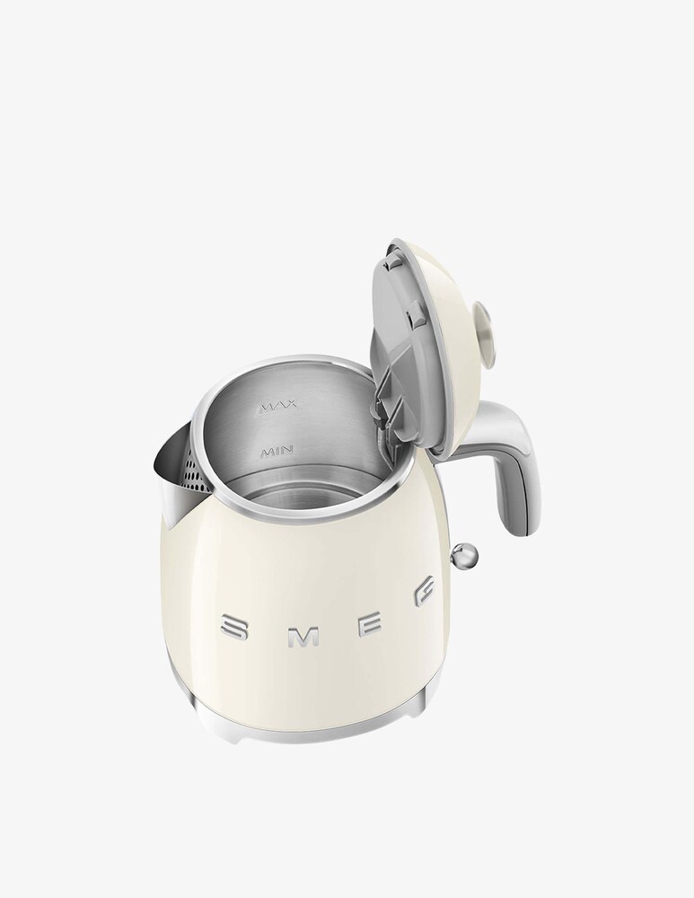 Smeg Mini Bollitore 50'S Style Panna Lucido