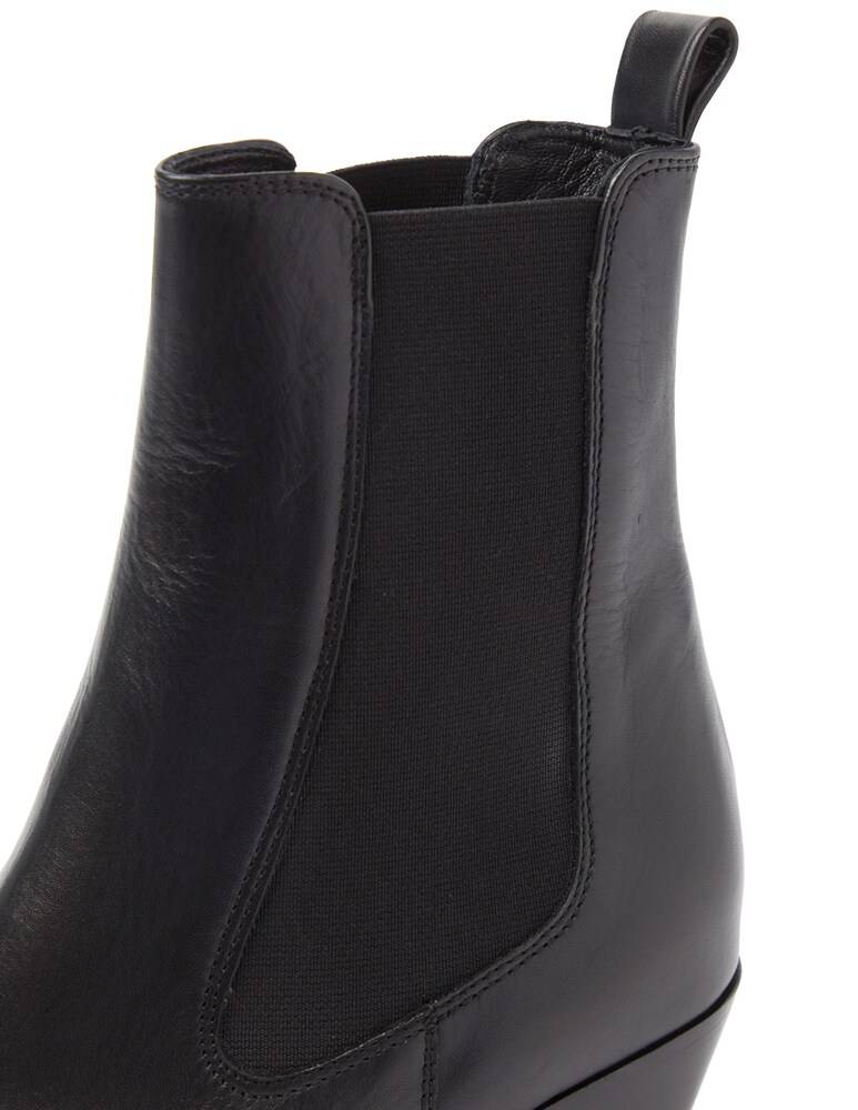 Strategia By Elena Iachi Stivaletti Chelsea In Pelle