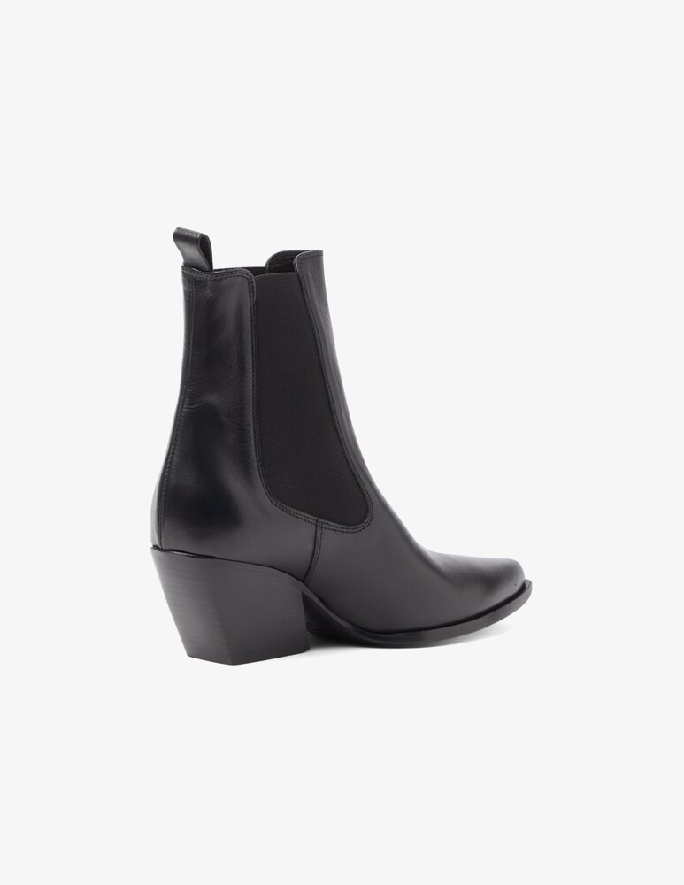 Strategia By Elena Iachi Stivaletti Chelsea In Pelle