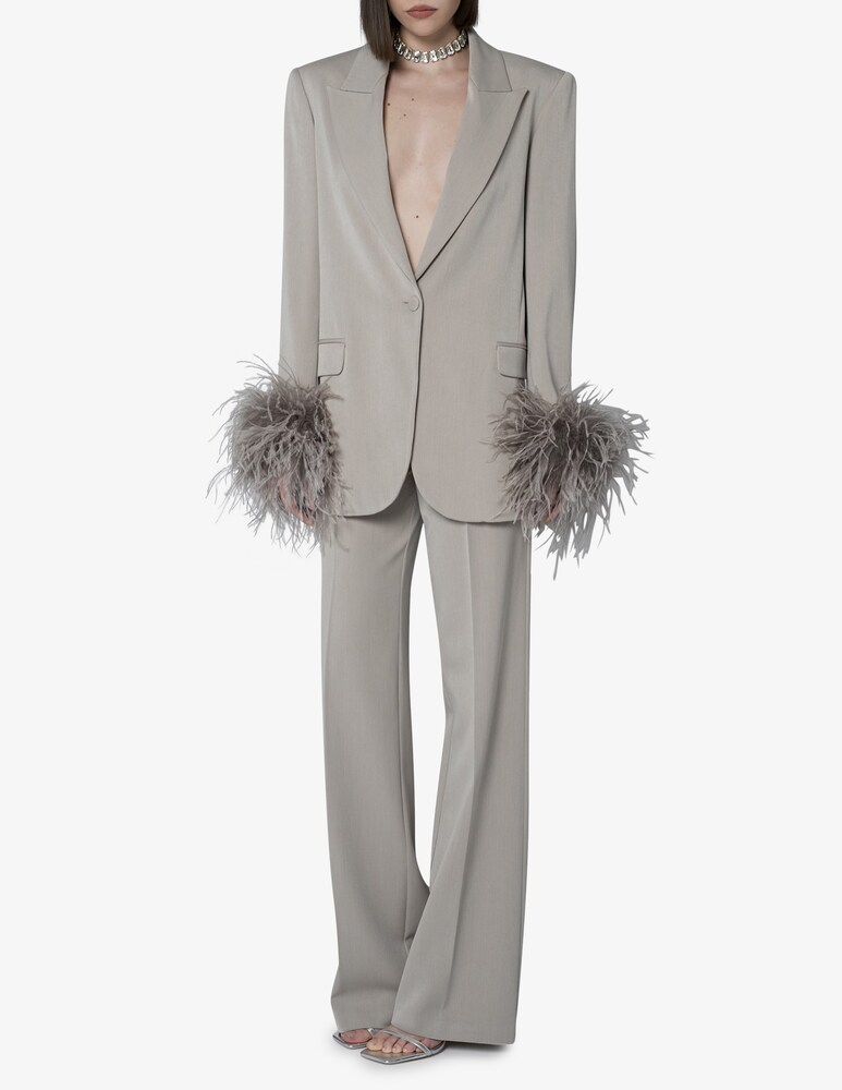 The Archivia Tailleur Ares con piuma