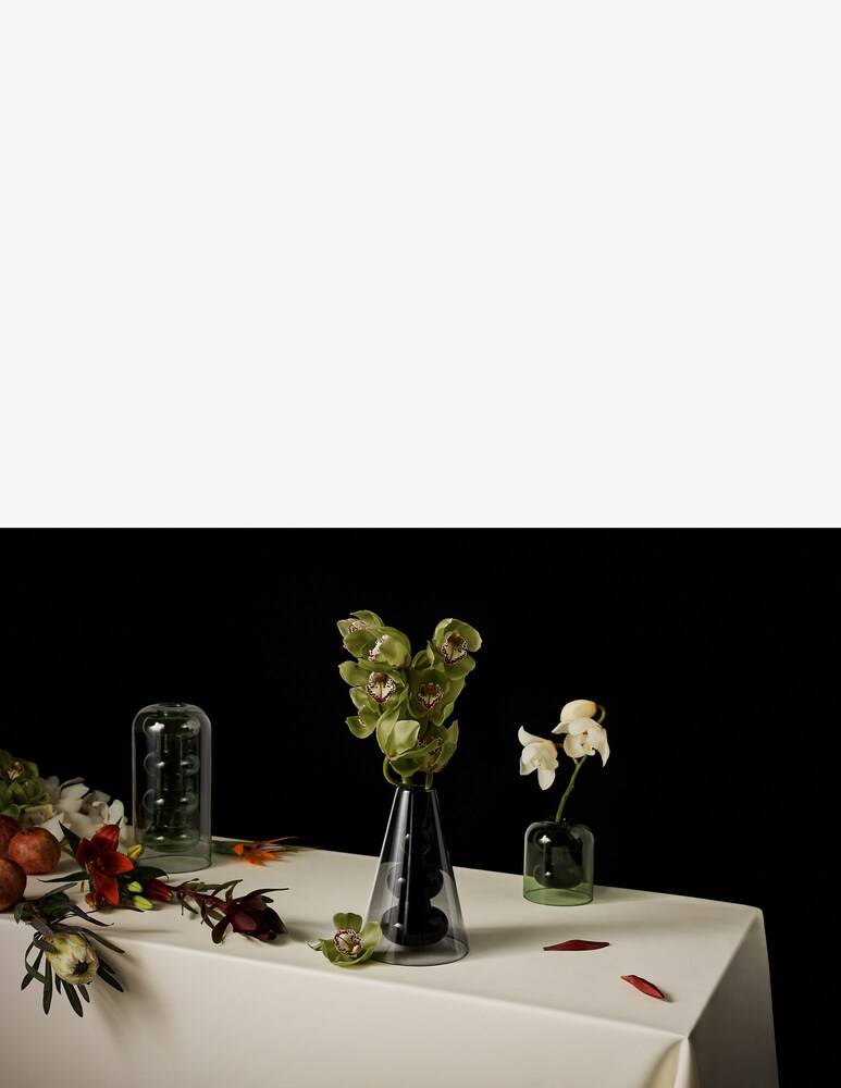Tom Dixon Vaso Bump Cono
