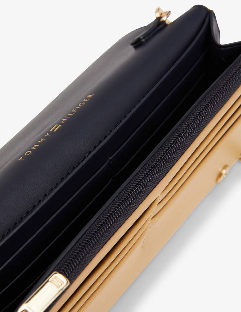 Tommy Hilfiger Borsa A Spalla Grande Th Reset Con Catena