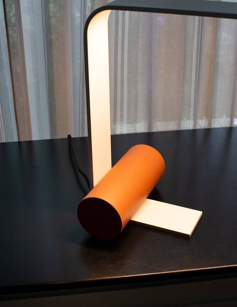 Tooy Nastro Lampada Da Tavolo