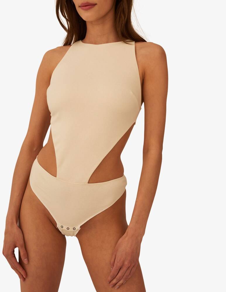 Undress Code Body Naked Instinct