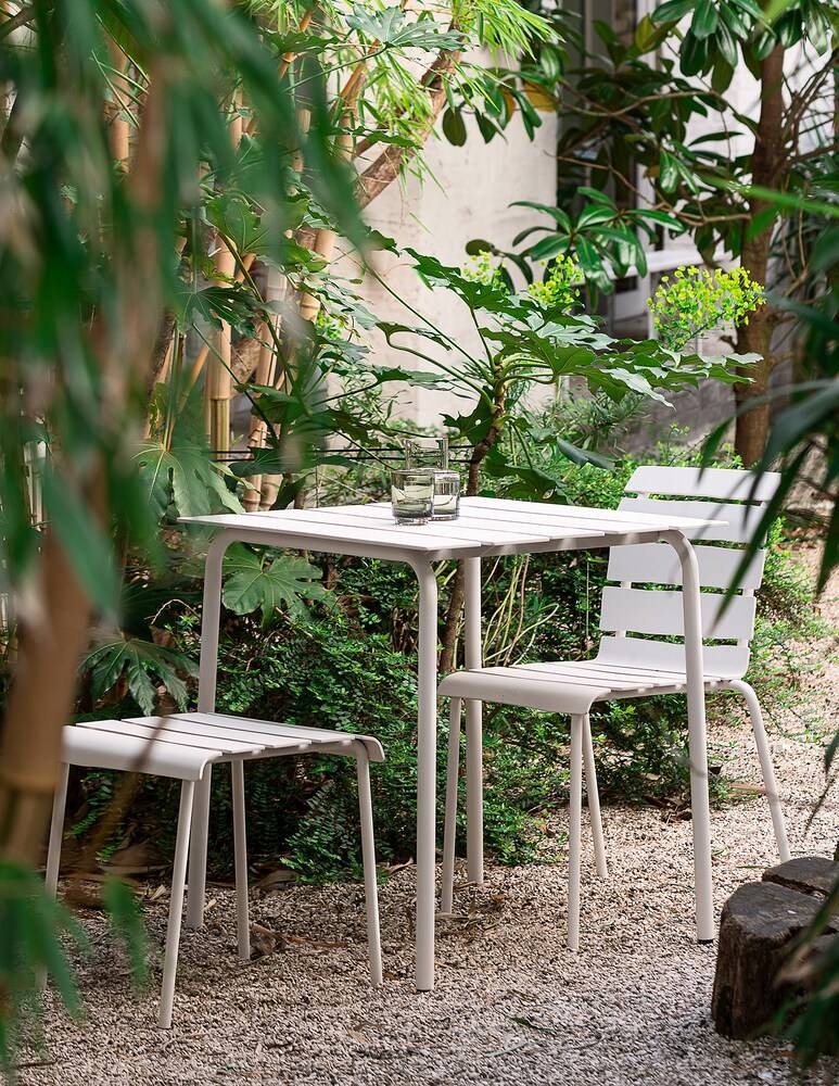 Valerie Objects Aligned By Maarten Baas Chair