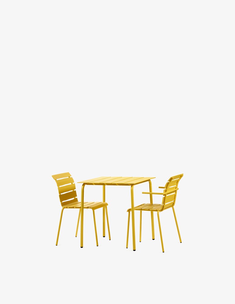 Valerie Objects Aligned Sedia