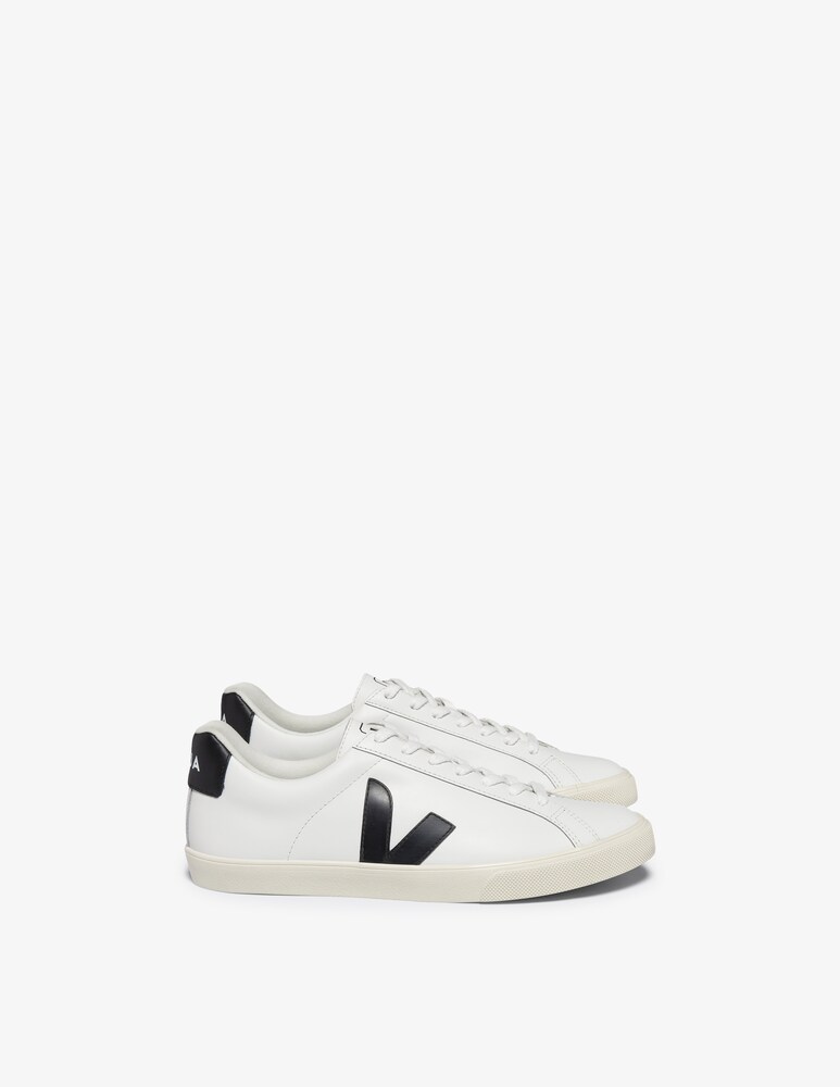 Veja Sneakers Esplar logo