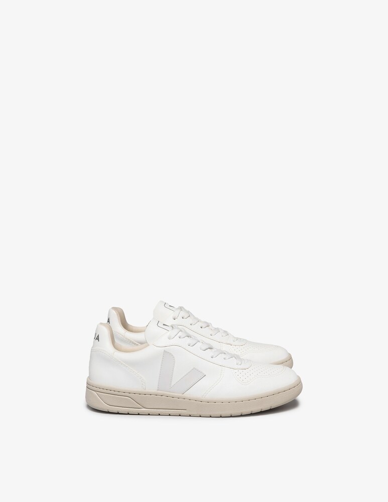 Veja Sneakers in pelle V-1o