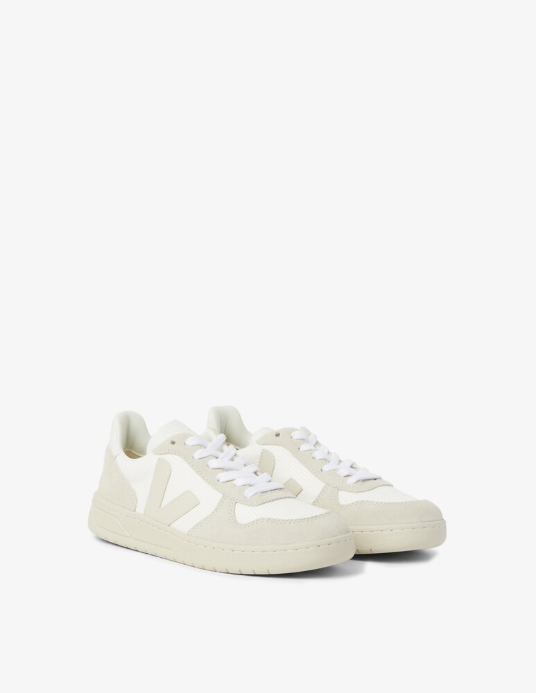 Veja Sneakers In Pelle V10