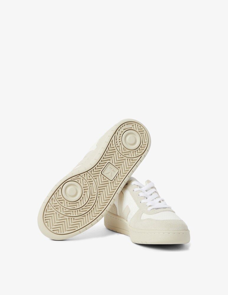 Veja Sneakers In Pelle V10