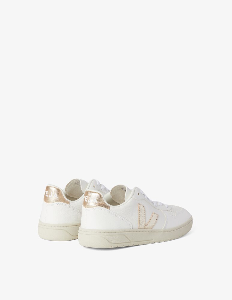 Veja Sneakers V-10
