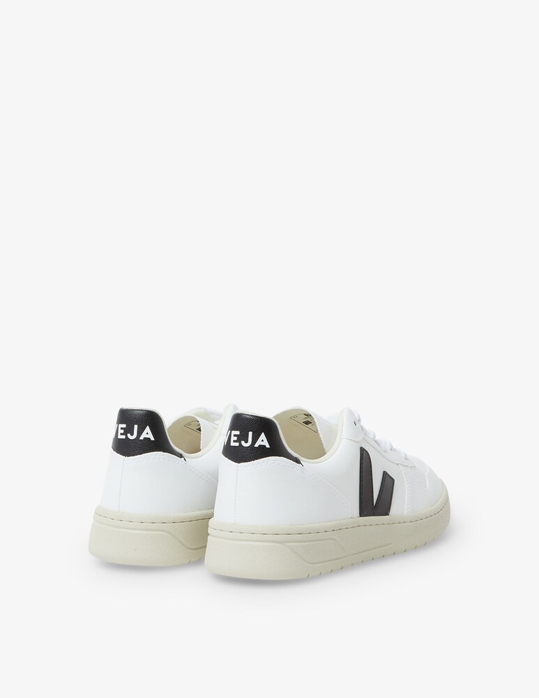 Veja Sneakers V10