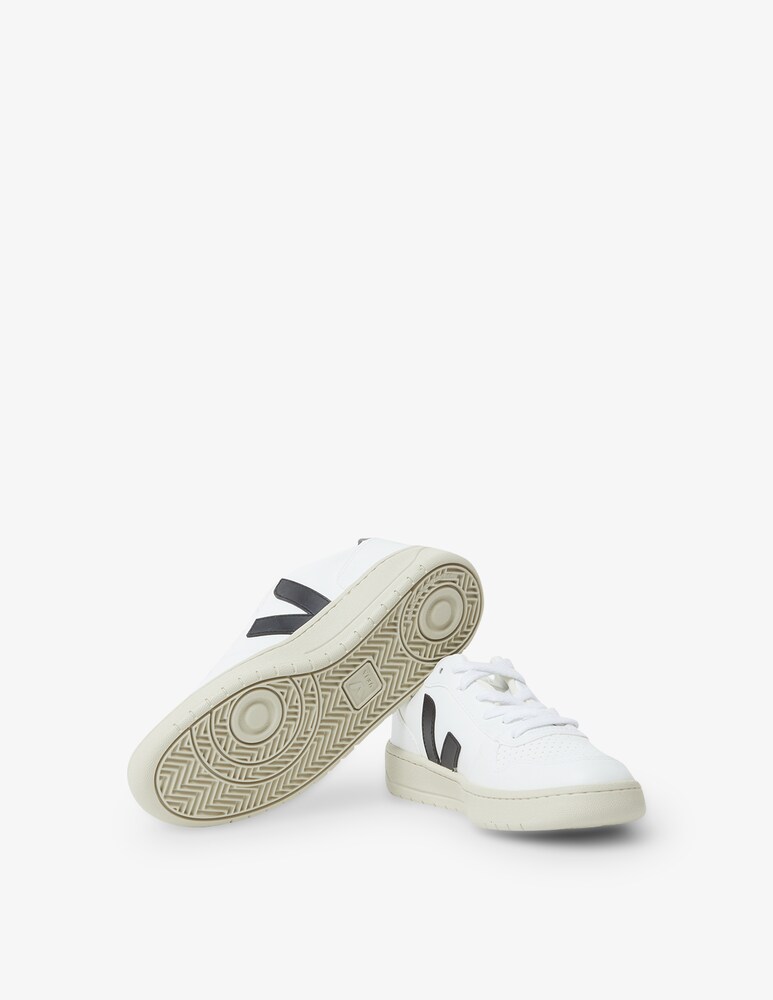 Veja Sneakers V10