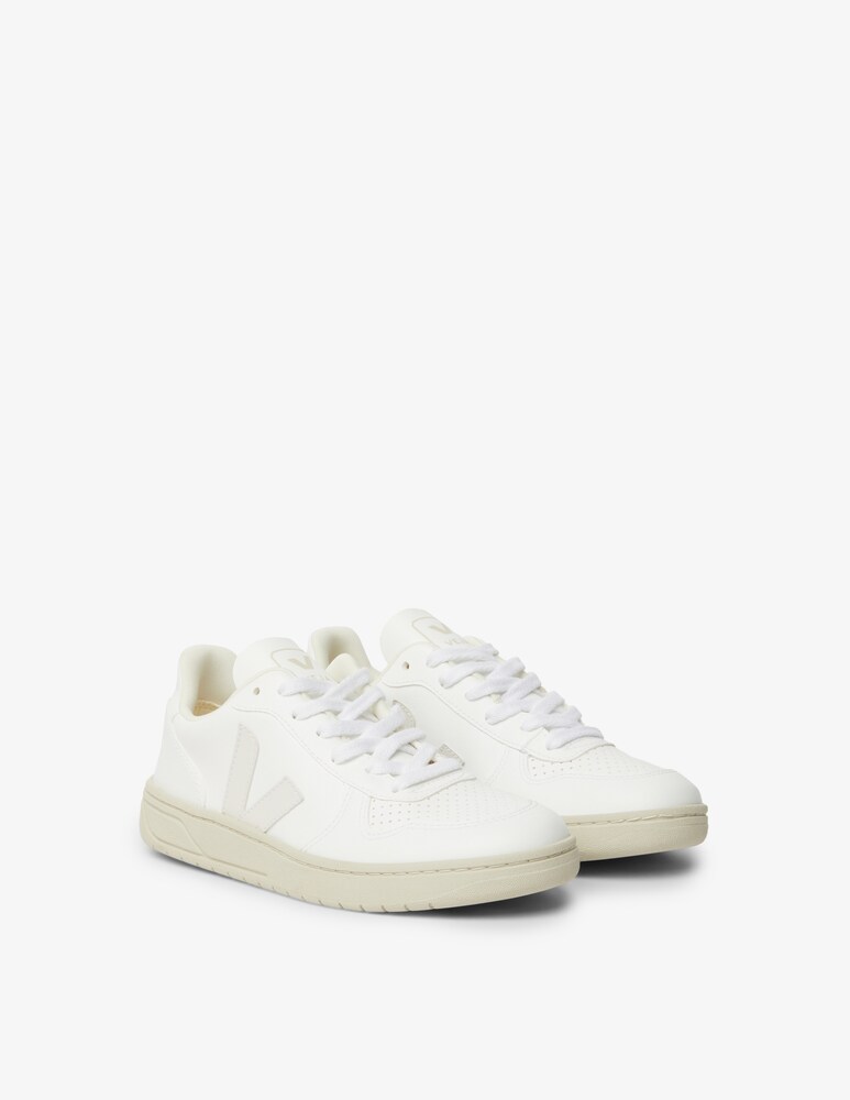 Veja Sneakers V10