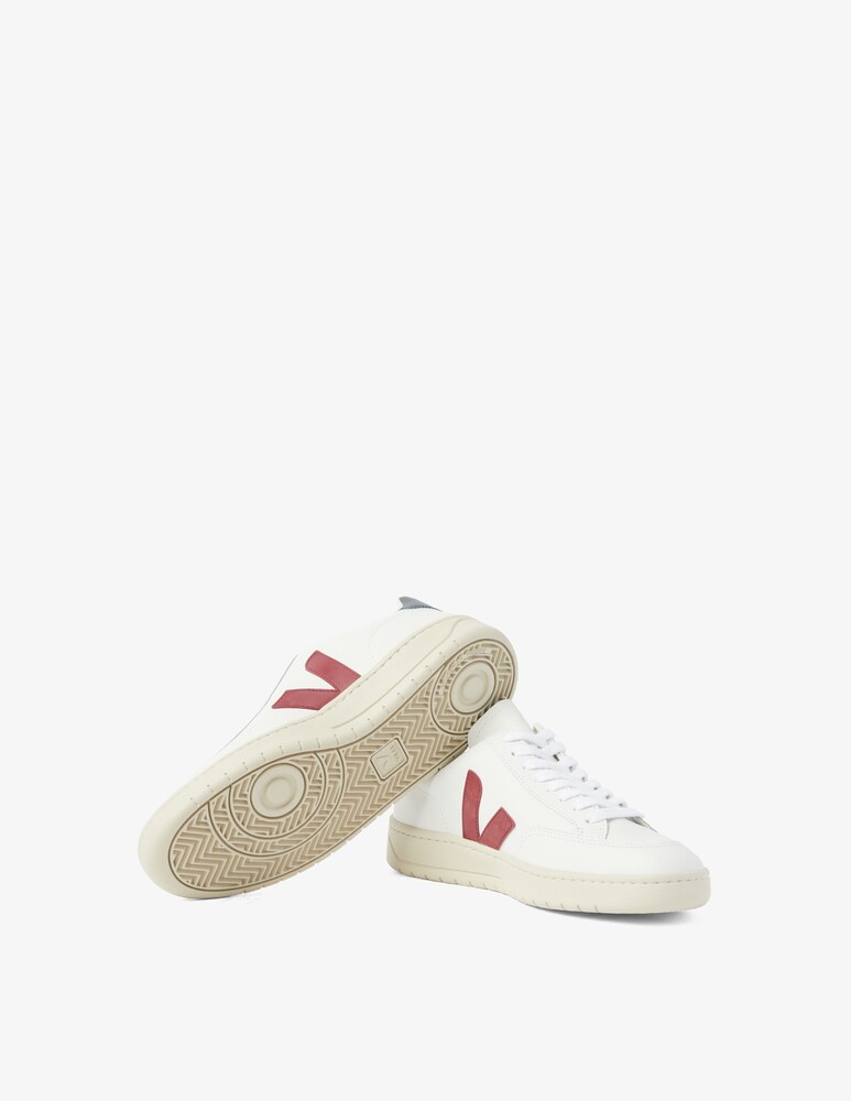 Veja Sneakers V12 Co
