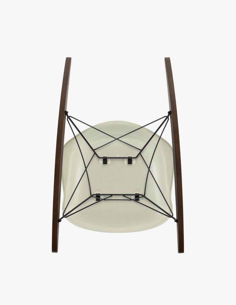 Vitra Eames Plastic RAR Sedia