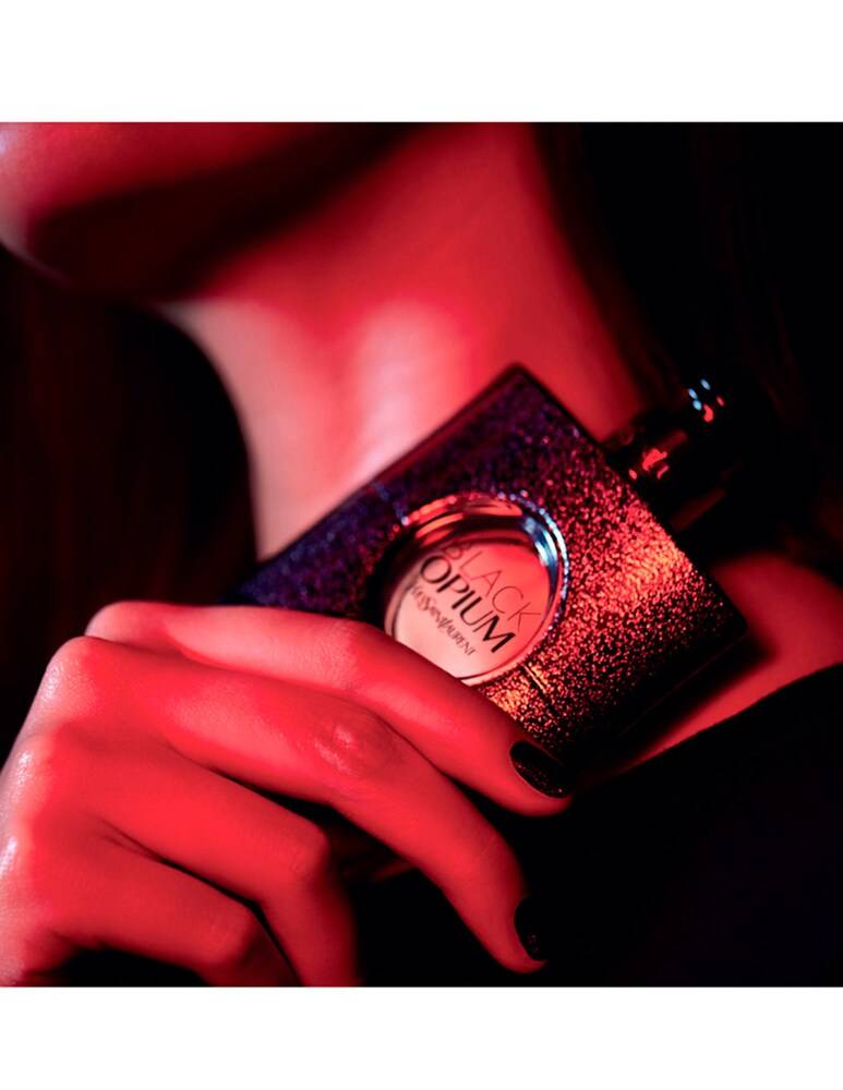Yves Saint Laurent Black Opium Eau De Parfum