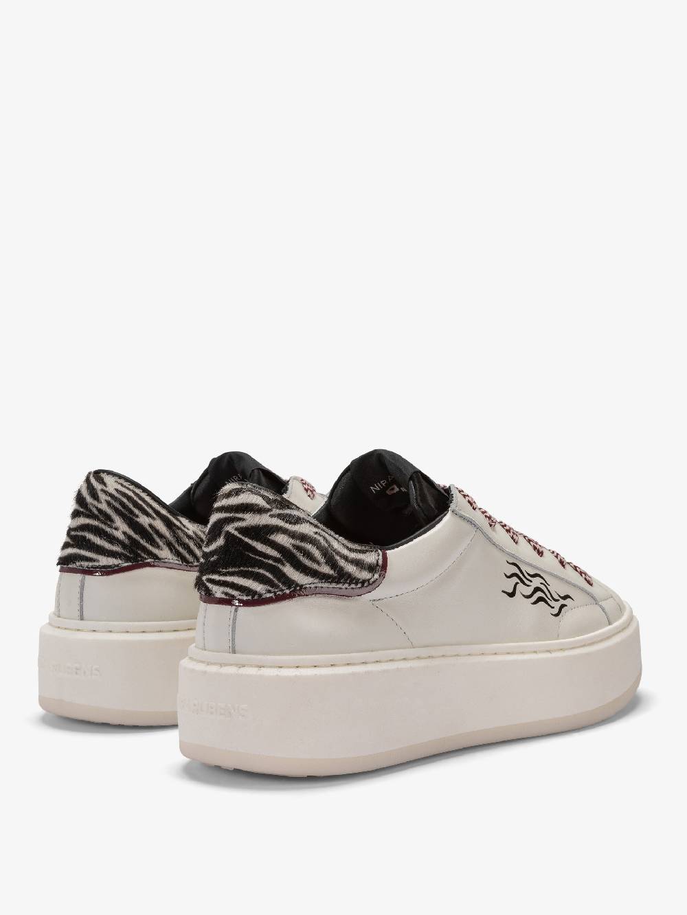 Nira Rubens METROPOLITAN WONDERFUL WHITE-WAVES