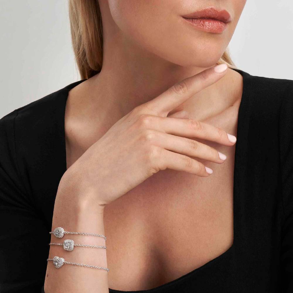 Nomination Bracciale Domina Con Simbolo Cuore E Zirconi