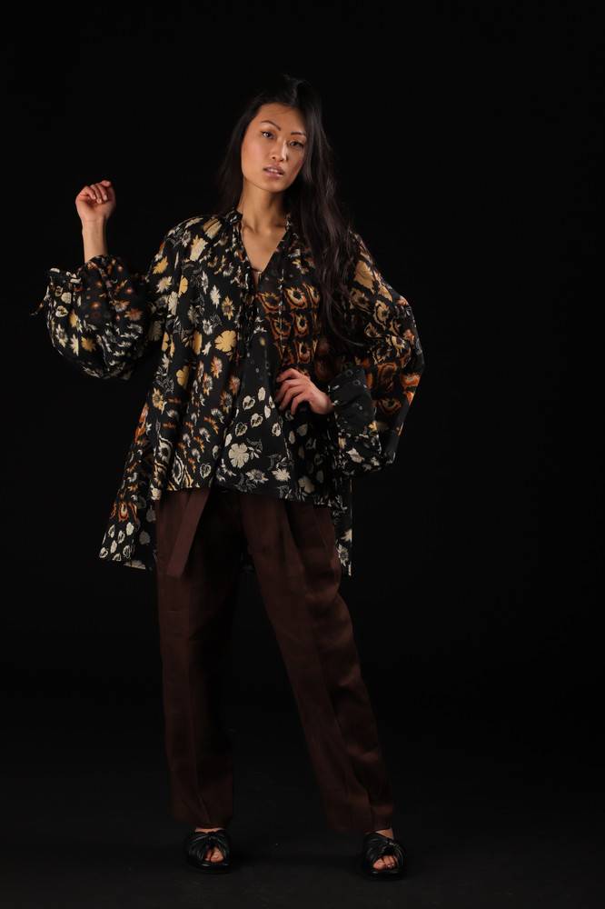 Nora Barth Blusa over