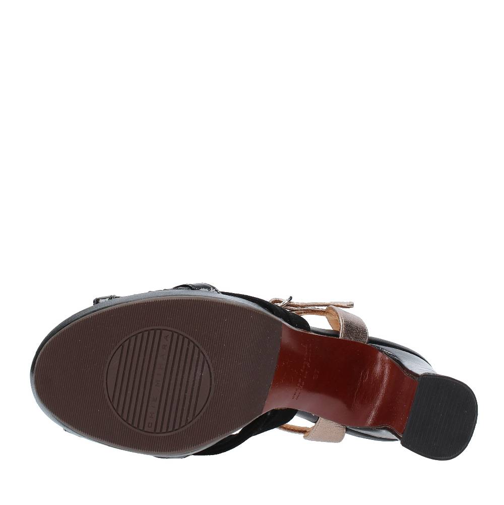 CHIE MIHARA Sandali Modello CAEL In Pelle