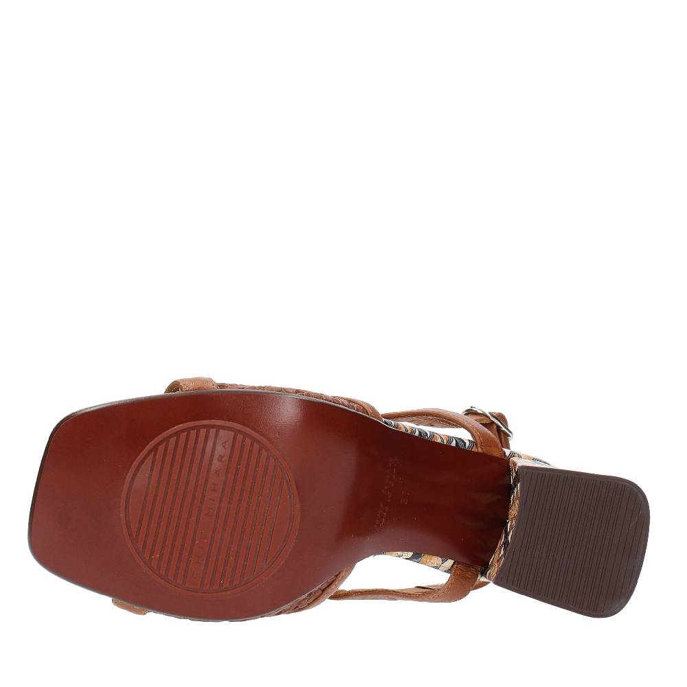 CHIE MIHARA Sandali Modello PANTE In Pelle