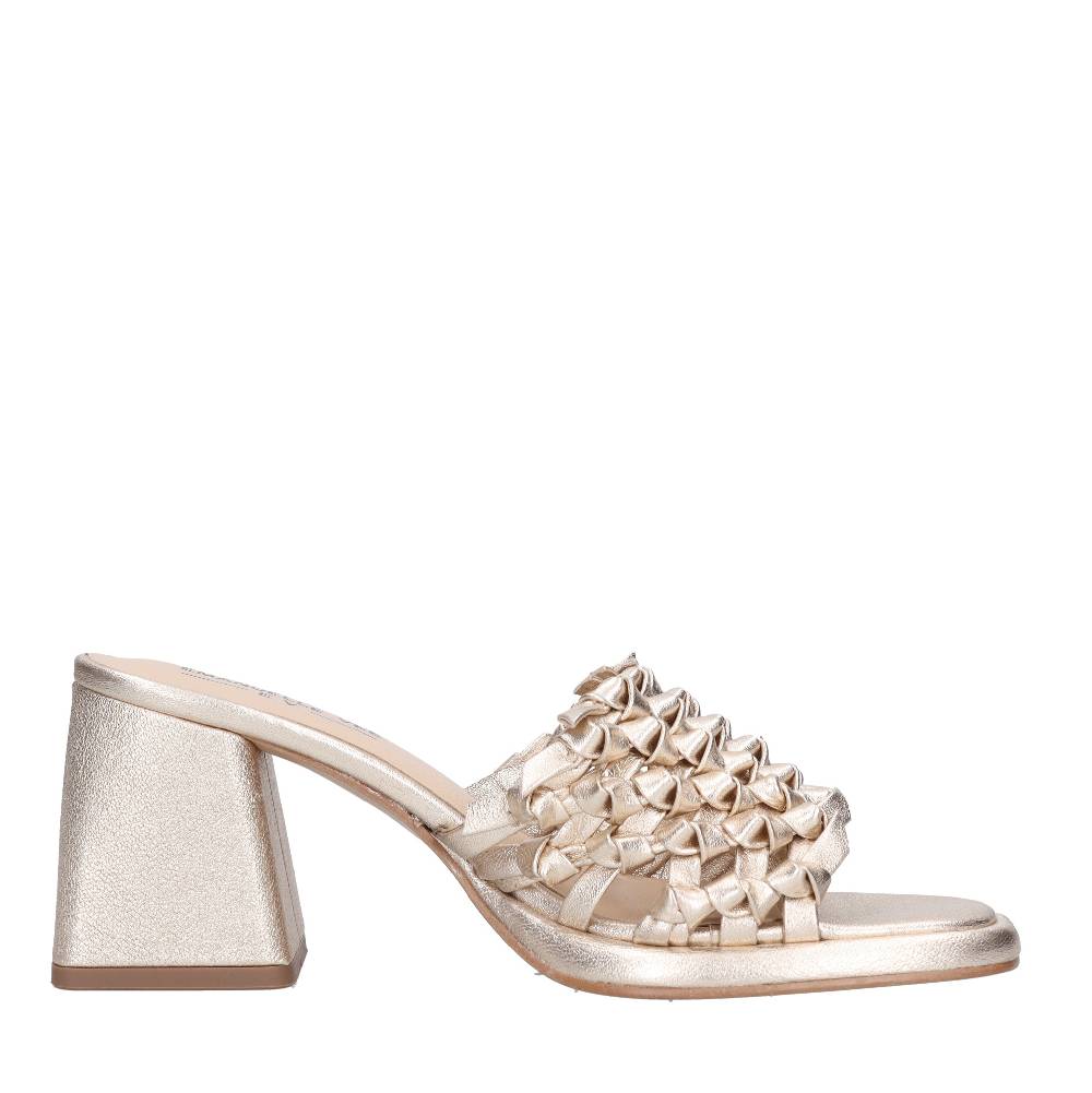 EMANUELLE VEE Mules In Pelle