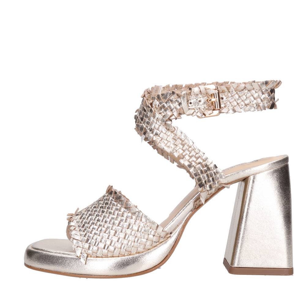 EMANUELLE VEE Sandali in pelle