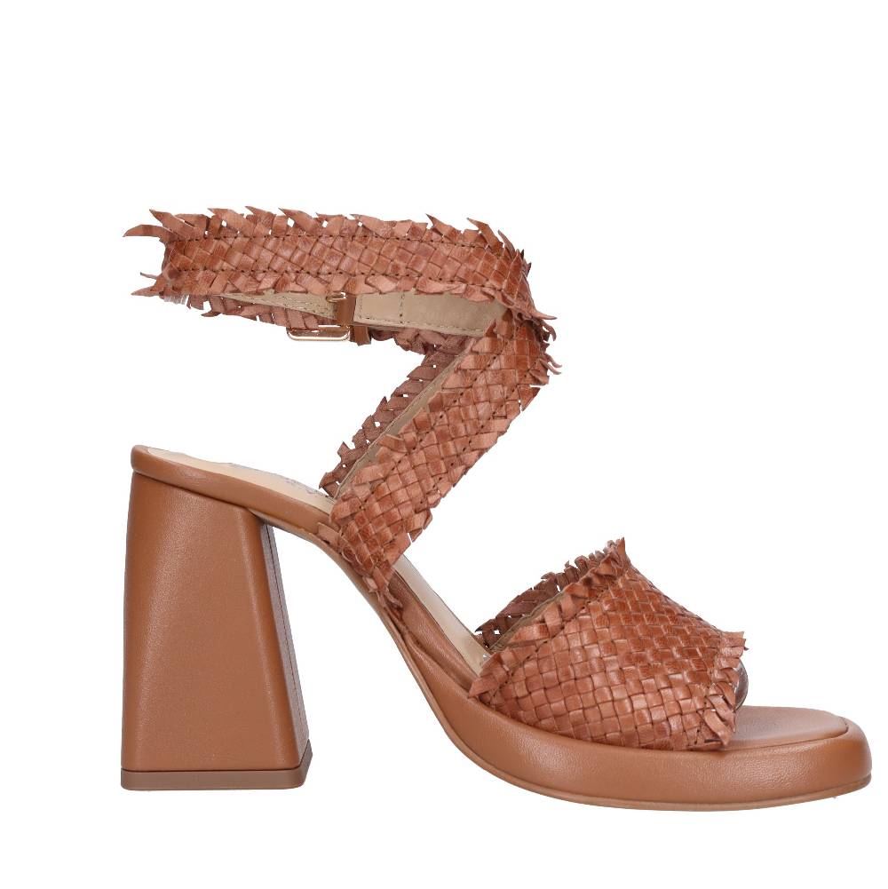 EMANUELLE VEE Sandali In Pelle