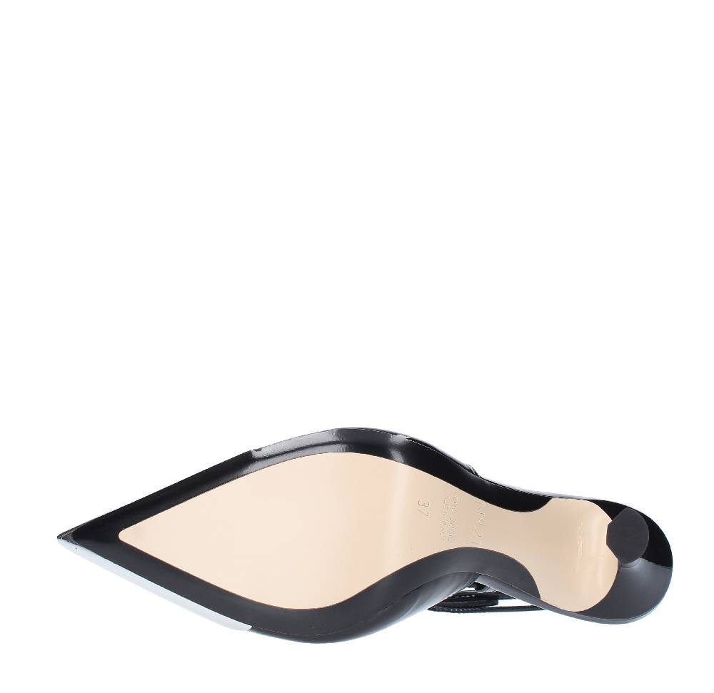 N°21 Décolleté Modello 22ICPXNV14033 In Vernice