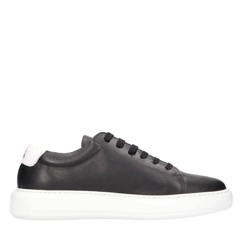 NATIONAL STANDARD Sneakers In Pelle